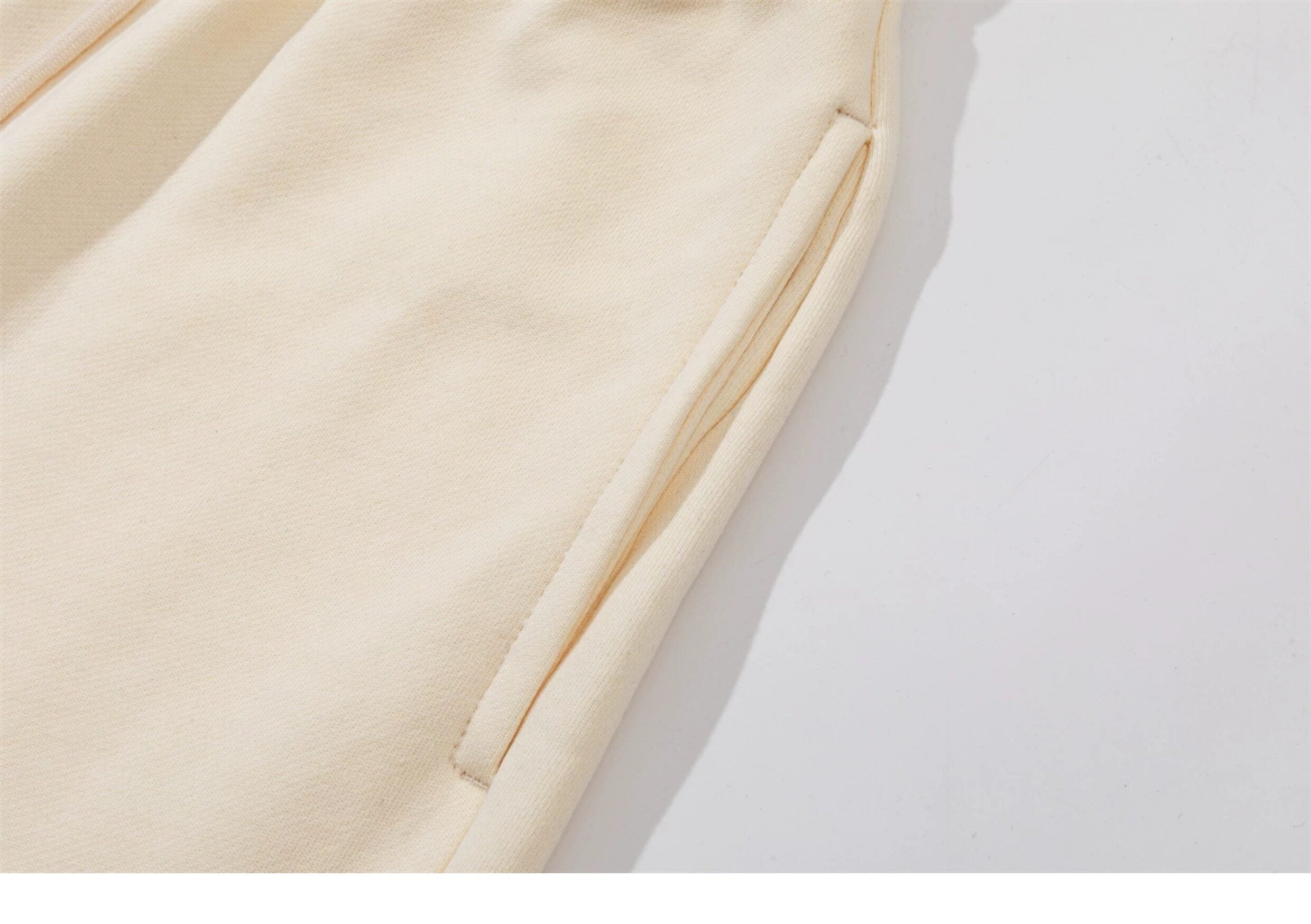 Gallery Dept. Cream Minimal Logo Shorts